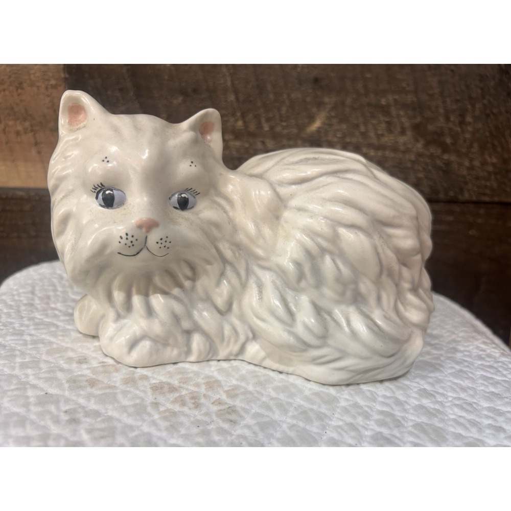Vtg 1950s White Persian Cat Ceramic Blue Eyes Figurine